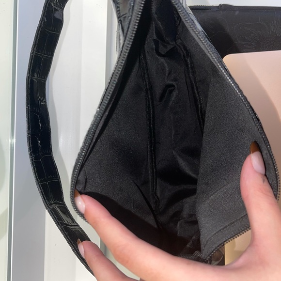 Trendy purse - Picture 7 of 8